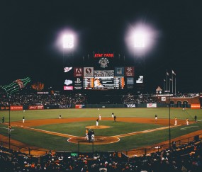 开云官网-新星闪耀与铁壁防守，拉梅洛带队取胜背后的战术博弈与灰熊封锁山西队的现代篮球启示