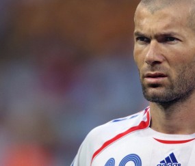 开云体育APP下载-绝杀伯纳乌，喀麦隆之魂戈麦斯，如何在皇马的星空下书写唯一的神迹