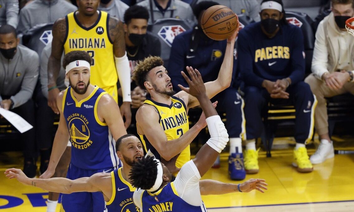 深圳队翻盘步行者,克莱刷新纪录 深圳队翻盘步行者,克莱刷新纪录