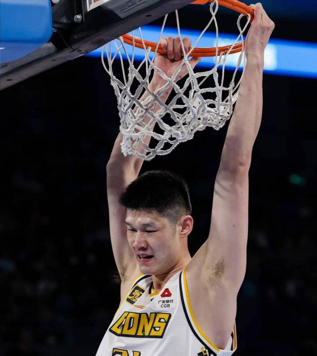 猛龙险胜辽宁队,胡金秋关键制胜 猛龙险胜辽宁队,胡金秋关键制胜