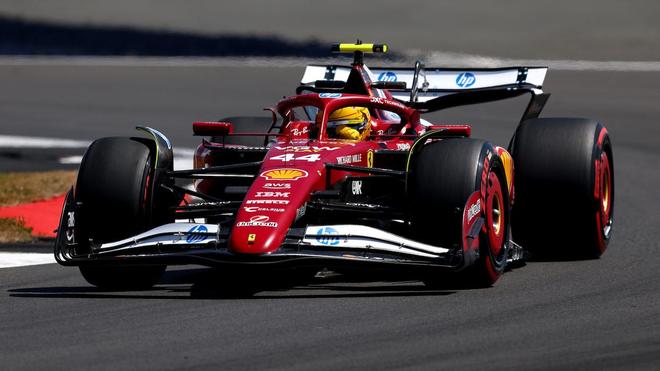 法拉利轻取哈斯车队，佩雷兹惊艳四座