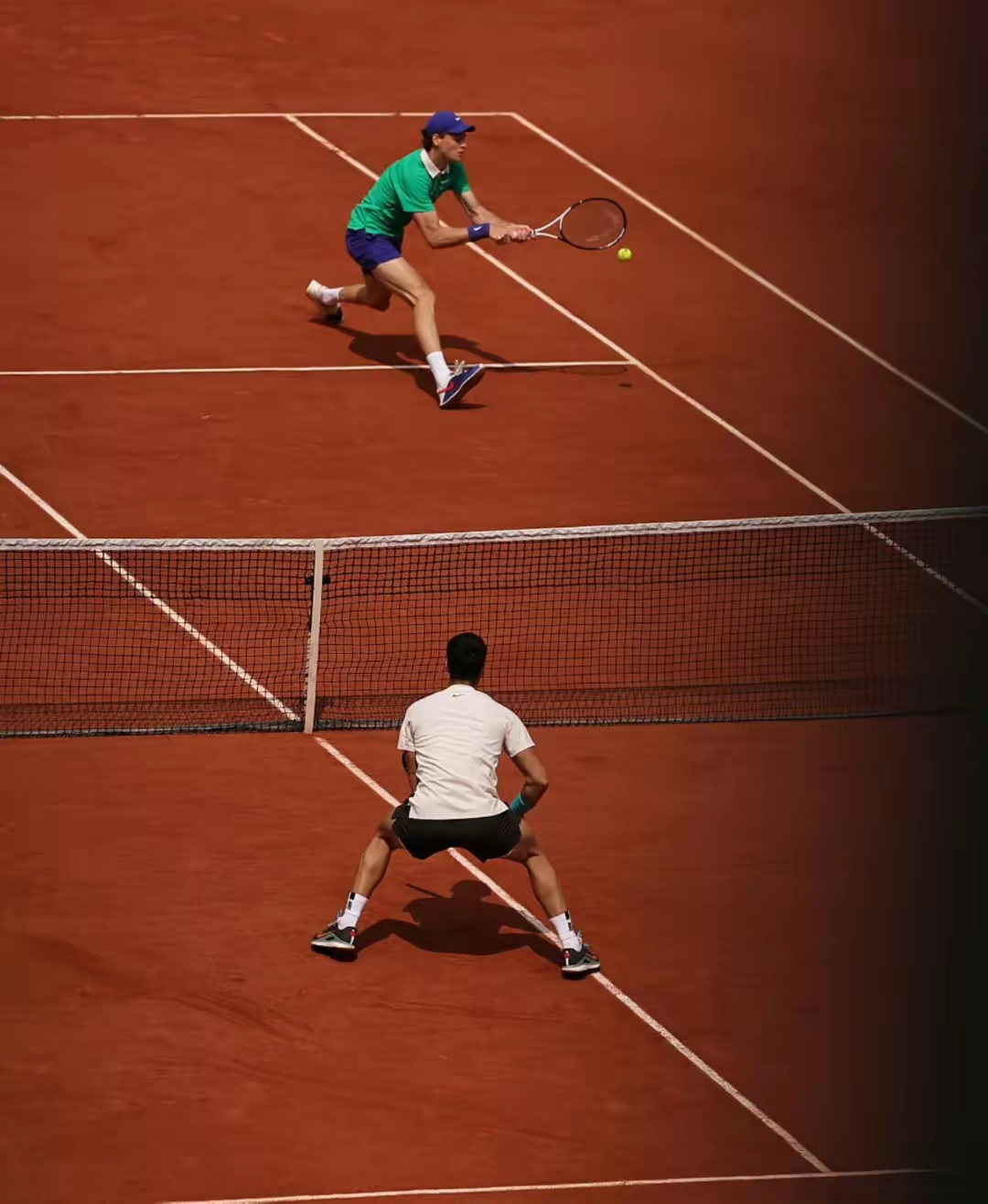 澳大利亚网球队横扫法国网球队,阿尔卡拉斯关键制胜 澳大利亚网球队横扫法国网球队,阿尔卡拉斯关键制胜