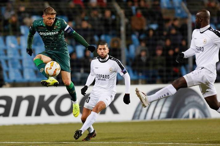 芬兰队迎来胜利,全队士气高涨 芬兰队迎来胜利,全队士气高涨