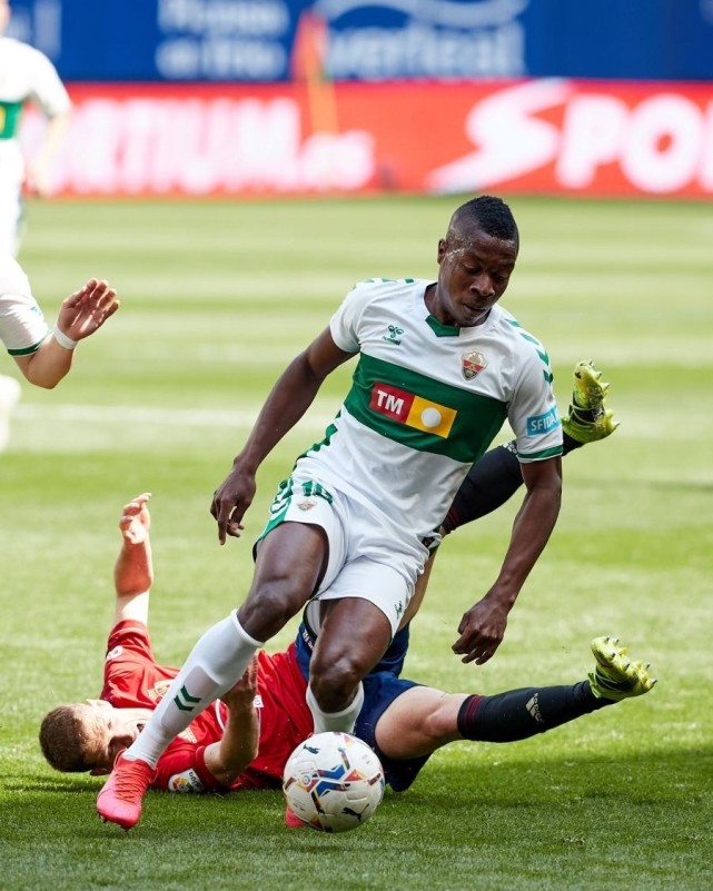 陕西大秦主场大胜,实力突显明显优势 陕西大秦主场大胜,实力突显明显优势