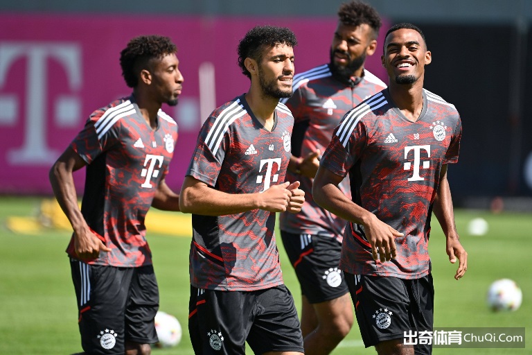 国际米兰翻盘荷兰，托尼状态火热