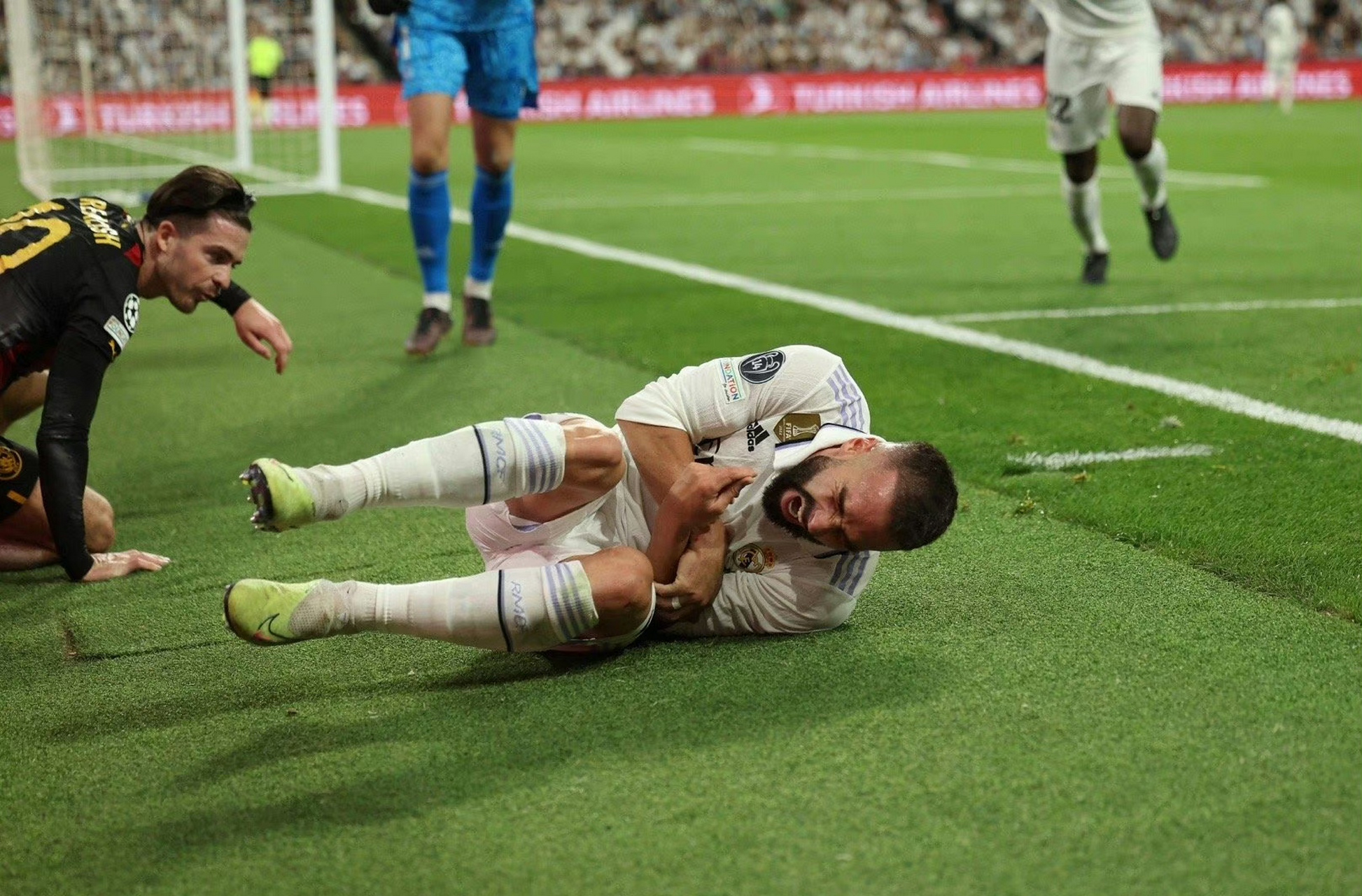 皇马碾压瑞士，格拉利什统治全场