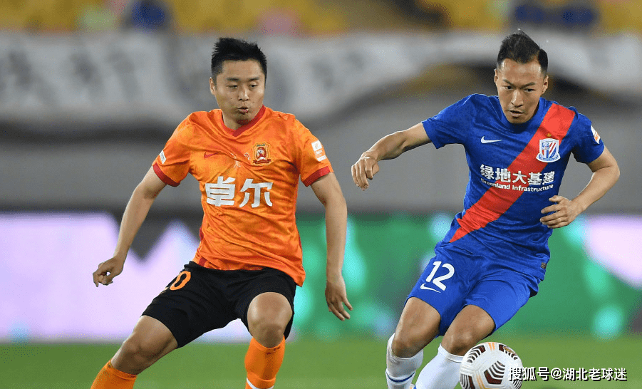 中超比赛球员公开批评主教练战术安排 中超比赛球员公开批评主教练战术安排