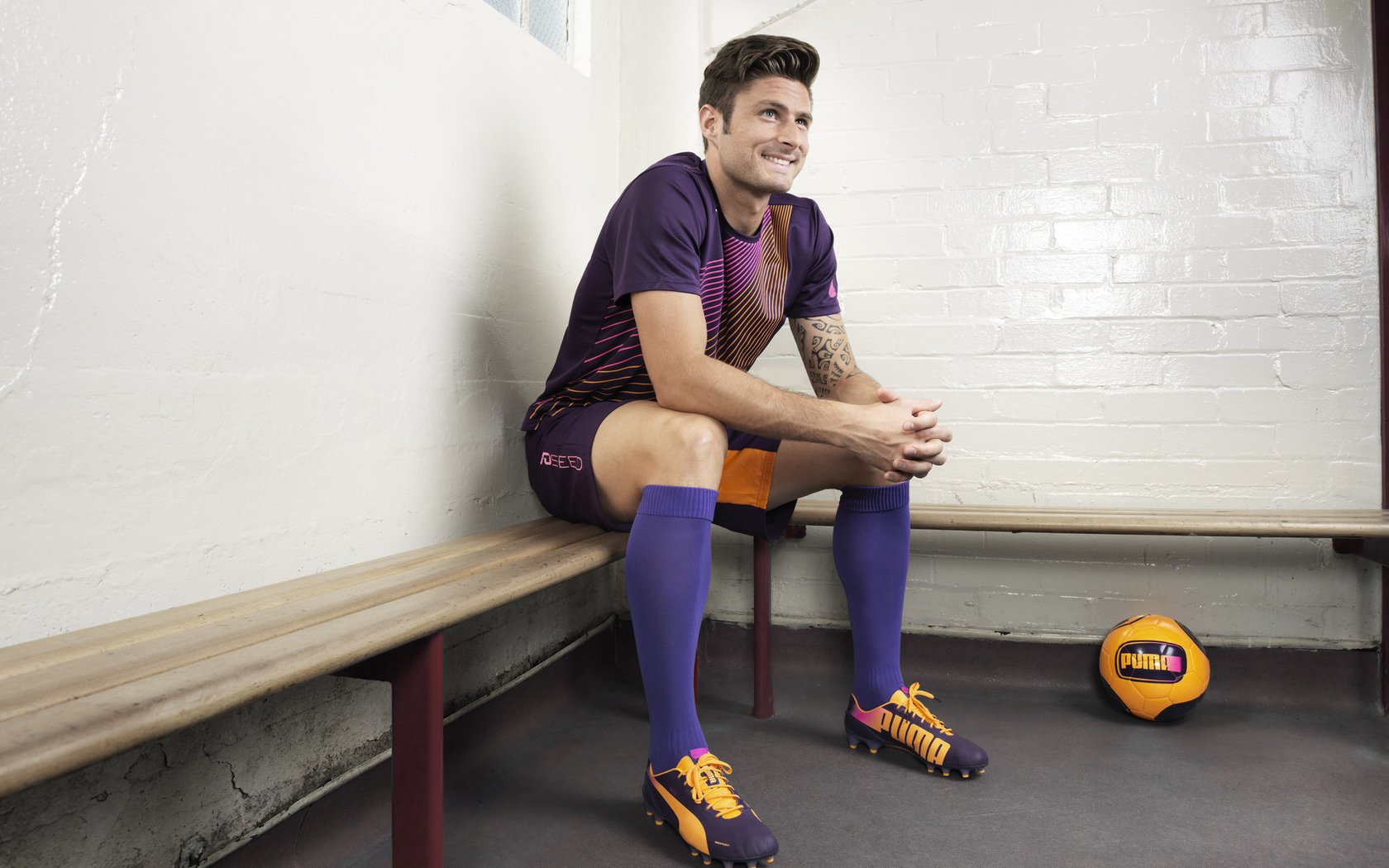 那一夜，英超的喧嚣与班凯罗的孤独，唯一性如何炼成？